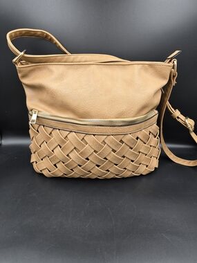 Woven Front Shoulder Bag in Tan